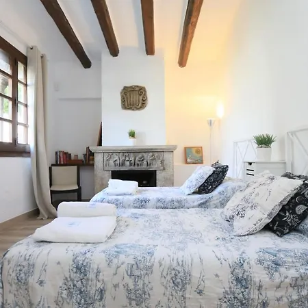 Villa Ciurana 11 Personas En 13175 Only Family Complex