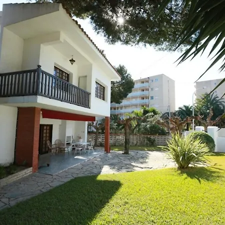 Ciurana 11 Personas En 13175 Only Family Complex Vila